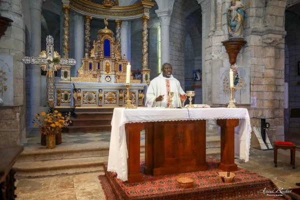Mariage--77-
