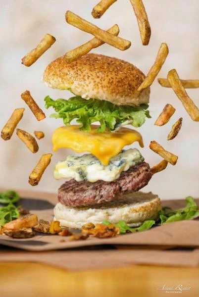 Arnaud-Reichert-Photographe---Burger-Small-1