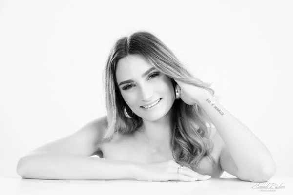Portraits-Studio-femme--13-