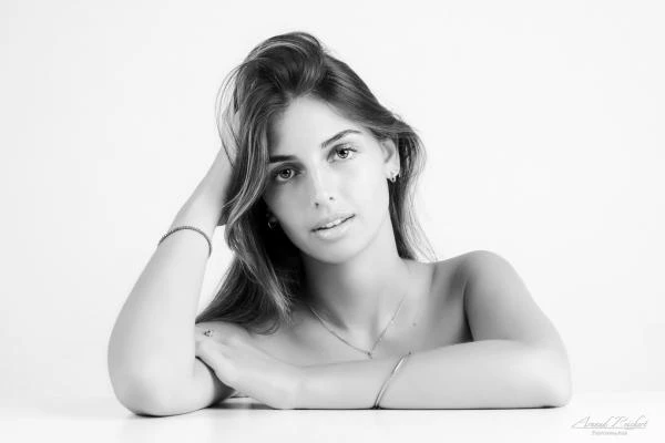 Portraits-Studio-femme--99-